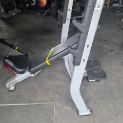 nautilus commercial gym benchs cost 1800e
