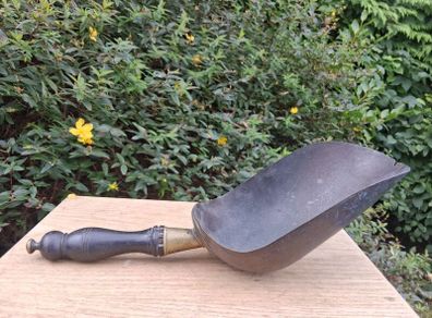 Victorian Brass Coal Scuttle Shovel