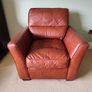 3 Piece Leather Suite Image 9