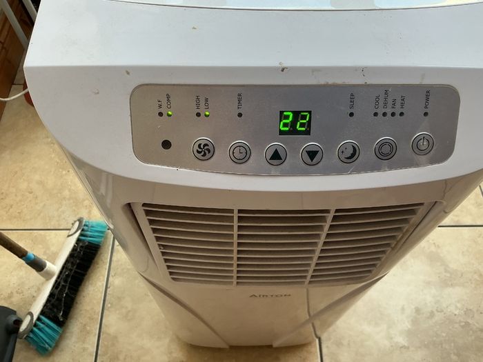 Air conditioning unit