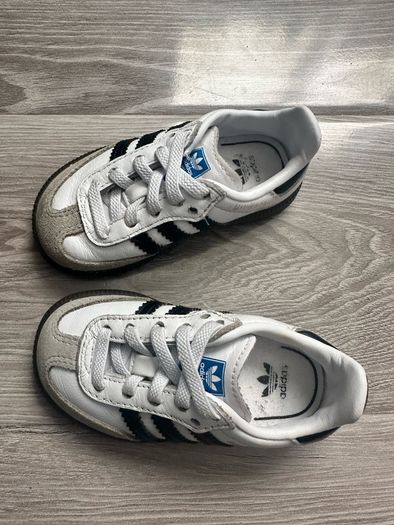 Toddler Adidas Runners - UK 4