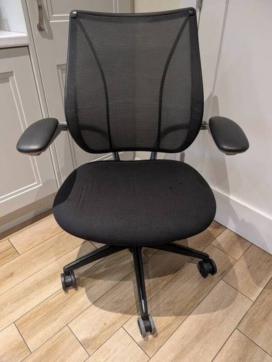 ergonomic office chair