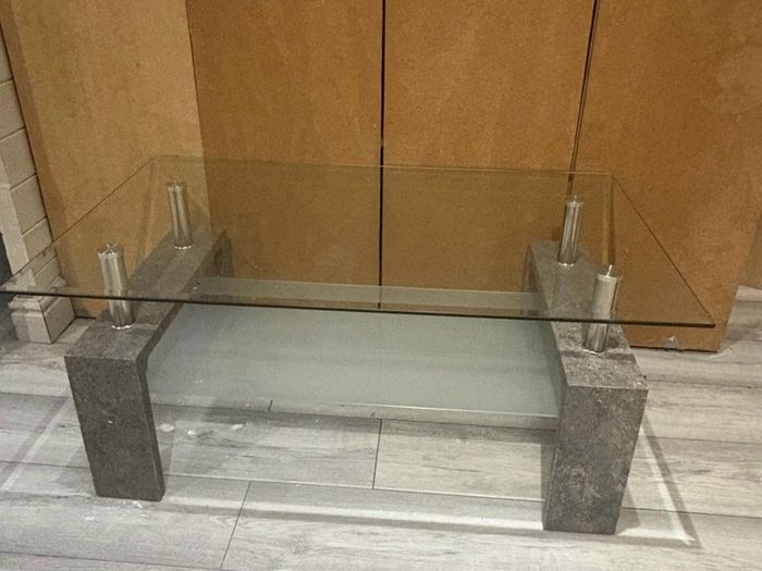 coffee table glass good condition