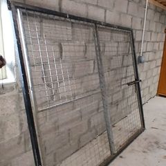 Gate