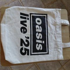 oasis London tote bag + hat + pins + wrist band