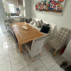 Kitchen Table & Chairs