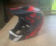 Mountain Bike Helmet, Knee/Shin Pads and Elbow pads
