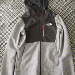 Boys Northface tracksuit top