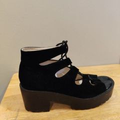 Ladies Shoes