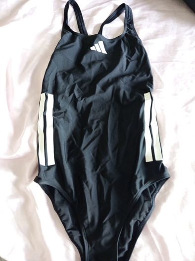 New Swimwear women XS/S, 163cm max, 56kg, worn 1x only