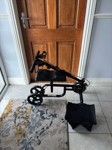 Mobility Knee scooter