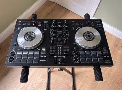 Pioneer DDJ-SB3 DJ Controller