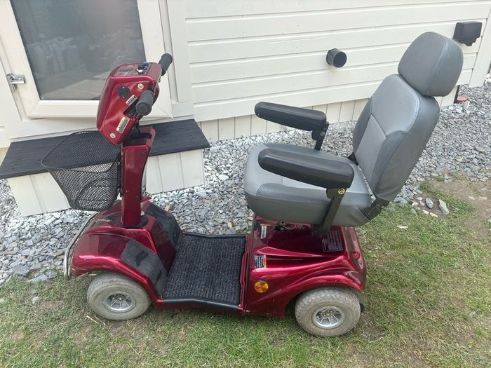 mobility scooter rascal 388 deluxe
