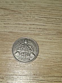 Great Britain UK 1932, 3 Pence/Threepence, George V, Silver Coin - free standard postage