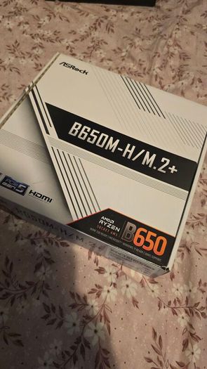 AM5 Combo (Processor and Motherboard)