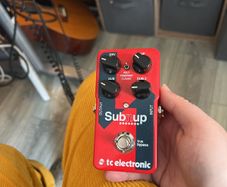 TC electronic Sub 'n' up octave pedal