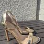 plt gold heels Image 3
