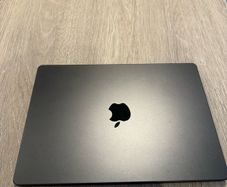 MacBook Pro 14" M4