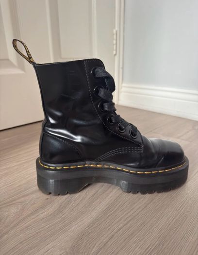 Dr. Martens Boots