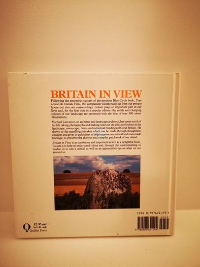 Britain in view: Colour and the landscape (Helen Dillon's copy)