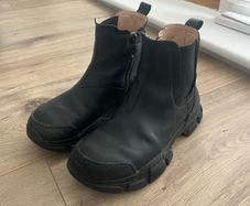 Gucci boys ankle shoes