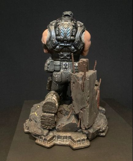 Xbox 360 Gears  Of War Statue