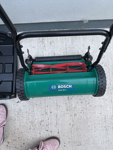 Bosch Push Grass Cutter
