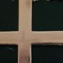 9ct gold Cross and chain Image 3