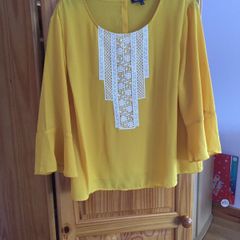Never worn M&S shirt