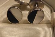 Vintage 925 Sterling Silver Mother of Pearl and Onyx Face Cufflinks with Chain Link