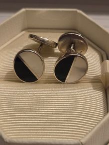 Vintage 925 Sterling Silver Mother of Pearl and Onyx Face Cufflinks with Chain Link