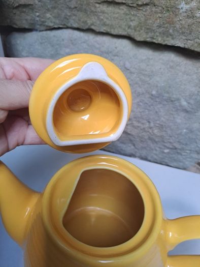 Vintage Rayware Yellow Ceramic Teapot