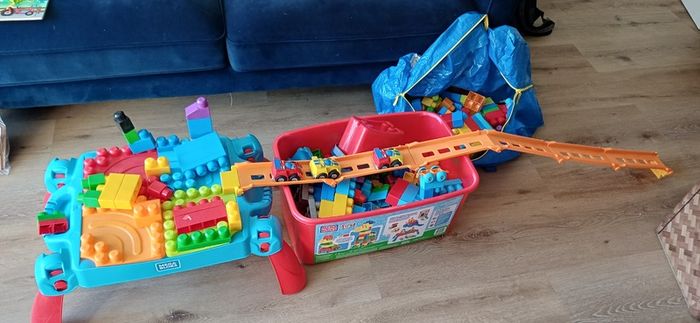 Large collection of megabloks