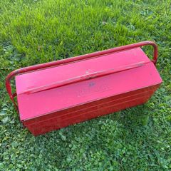 Vintage Cantilever Red Metal Toolbox Kennedy Ireland