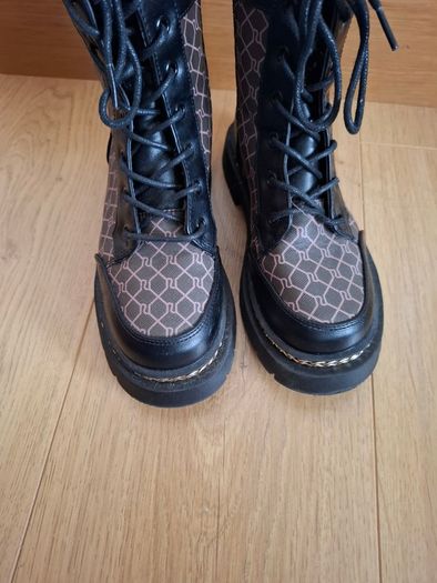 Girls river island boots