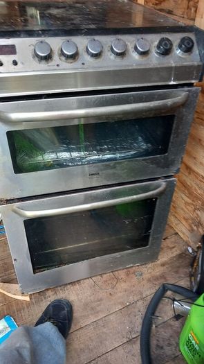 Electric cookers