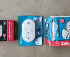 smoke & carbon monoxide alarm