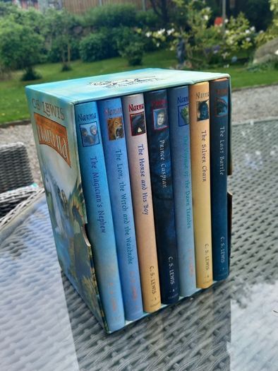 New The Chronicles of Narnia 7 x hardbacks, D18