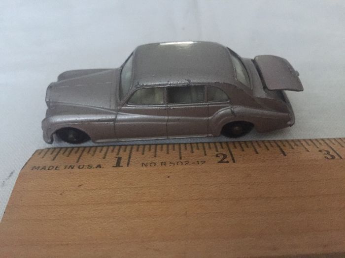 Matchbox. Regular wheels. Rolls Royce Phantom V. Number 44b