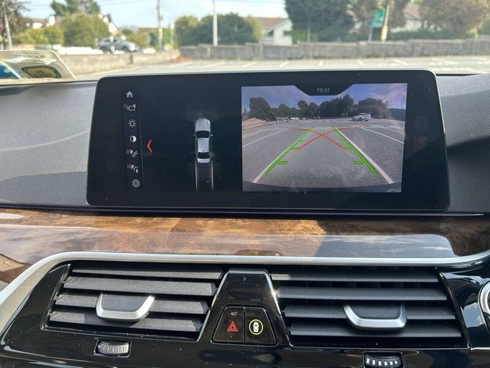 BMW 5-Series 2017 // Cream Leather // Very Low Kms