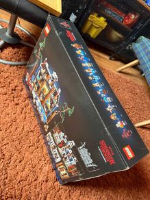 New unopened Stranger Things: The Creel House Set 11370 plus WSQK radio station