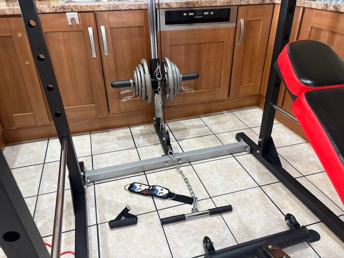 Finest Gym Weightlifting Set Up On Adverts, Fully Integrated Upper And Lower Cable System, Power Squat Rack, Olympic Weights And Bar, Dumbbells, Bench, Chin Up And More!!!