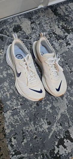 Nike Invincible 3