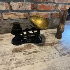 vintage scale