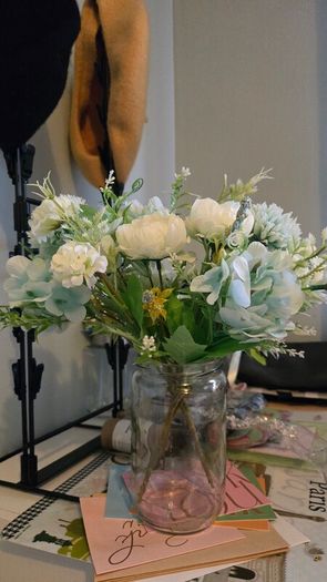 Wedding accessories