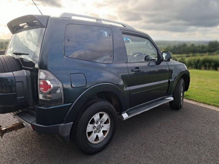 Mitsubishi Pajero 2009