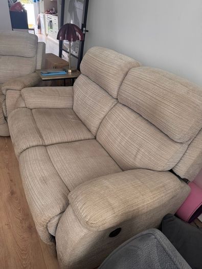 Reclined sofa