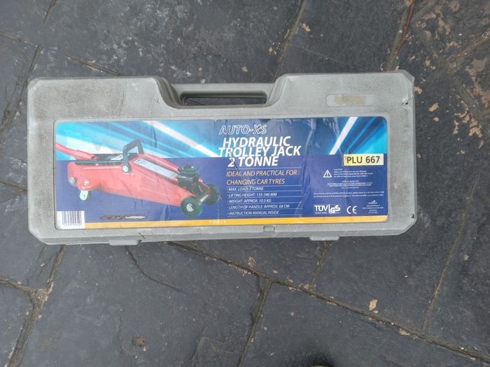 Auto-XS 2 Tonne Hydraulic Trolley Jack