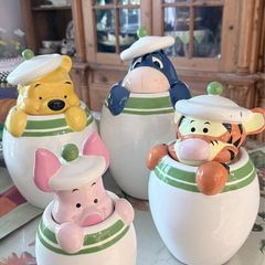 DISNEY Storage or Cookie Jars Winnie the Pooh