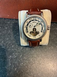 Some men's watches. Excellent condition